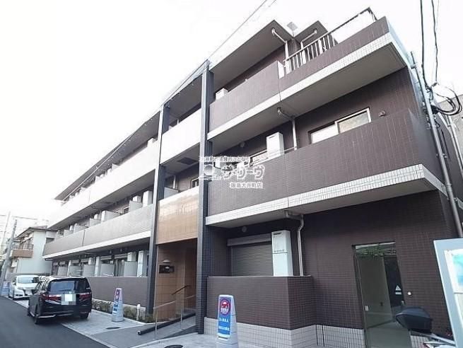 �V���C�j���O���J �����O��