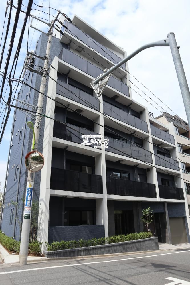 �g���A�m�����X�� �����O��