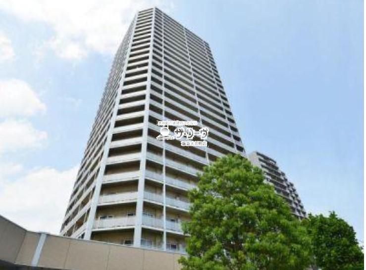 J�^���[-�����C�[�X�g�^���[ �����O��