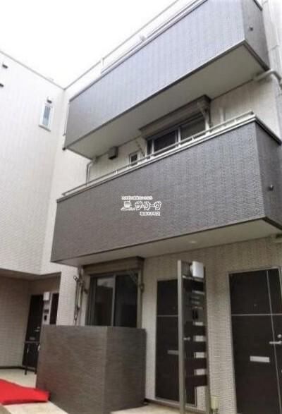 �V�����[�� �����O��