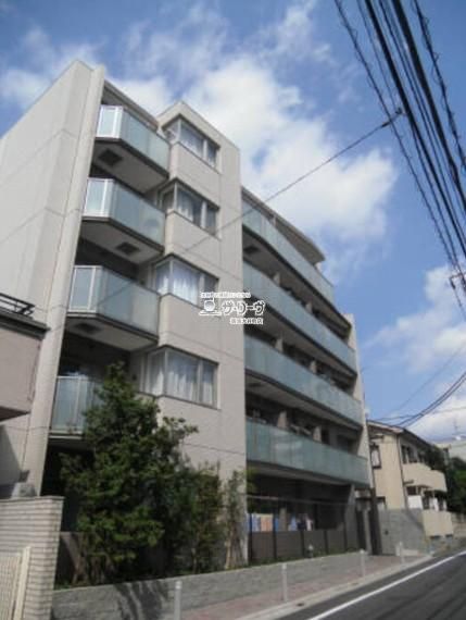 �J�X�^���A�ڍ����� �����O��