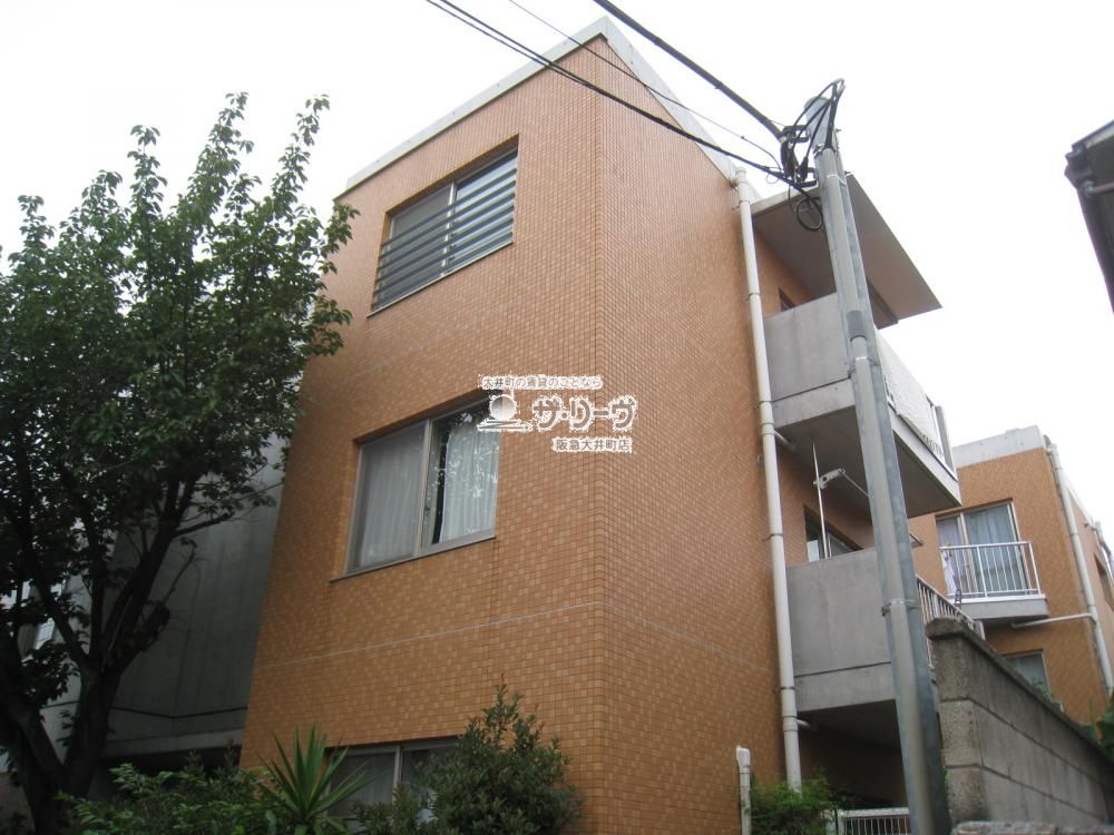 ���K�[�f�� �����O��