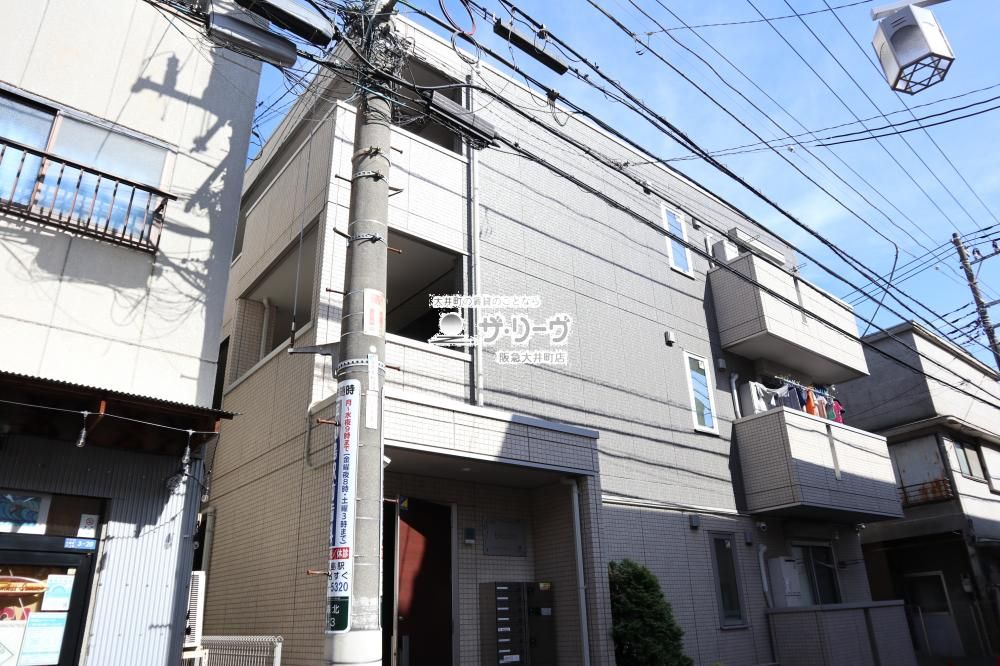 �u���[�� �����O��