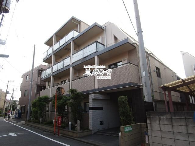 �K�[�f���n�E�X �����O��