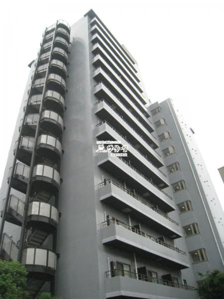 Terrazza Est �����O��