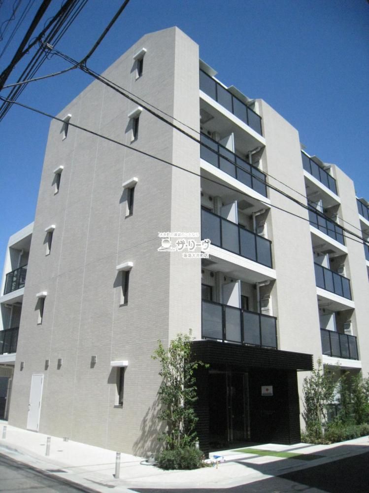 �N�����B�X�^�i�쐼��� �����O��