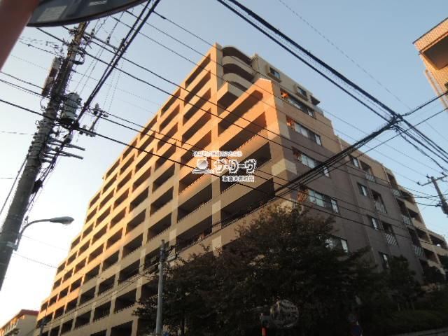 CIY}Vn}[NqY O